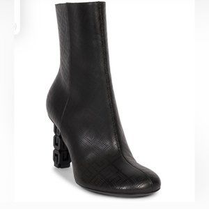 Givenchy G cube 85 monogram logo ankle boot in Black Size 36
